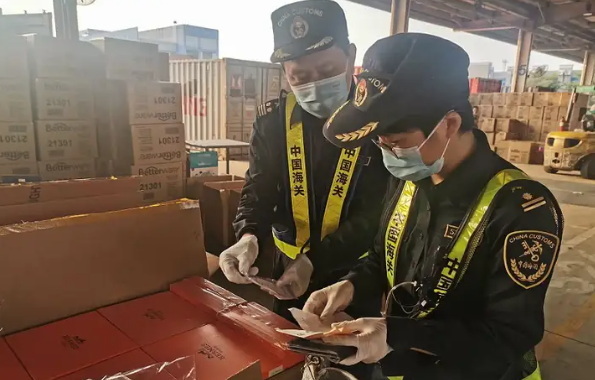怎么降低国际物流中的清关费用？有没有技巧.jpg