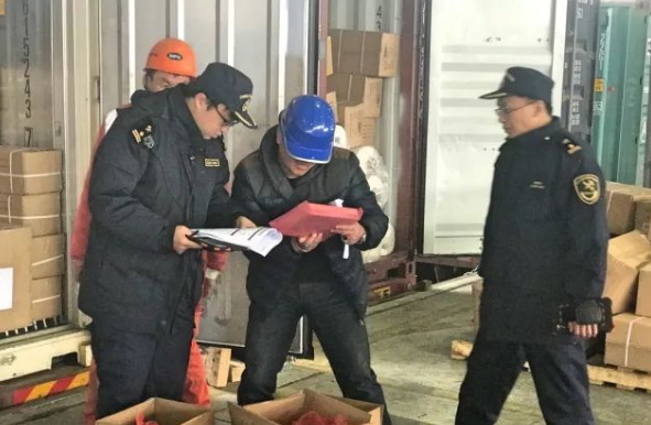 选择海关清关公司需要注意哪些细节.jpg