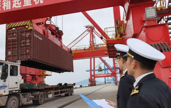 卡车清关公司是否支持全程跟踪服务.jpg